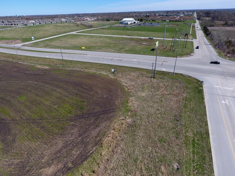 26310 SW Wyatt Rd, Blue Springs, MO à vendre - Aérien - Image 1 de 4