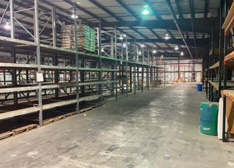 333 Industrial Dr, Petersburg, VA à louer - Photo du bâtiment - Image 3 de 5