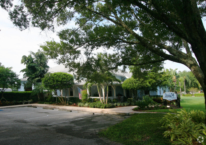 7840 Fruitville Rd, Sarasota, FL à vendre - Photo principale - Image 1 de 1