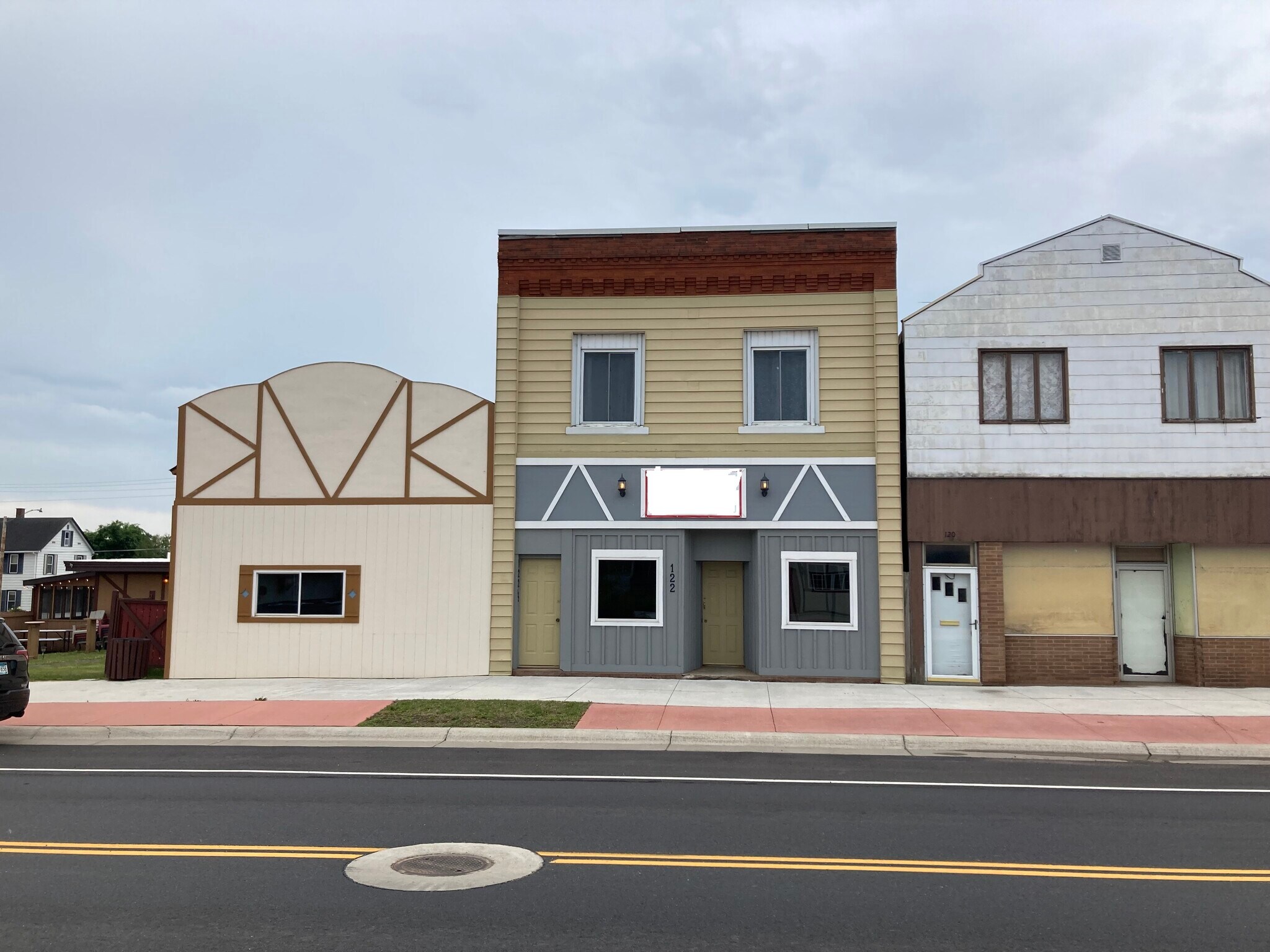 122 Main St, Biwabik, MN à louer Photo du bâtiment- Image 1 de 13