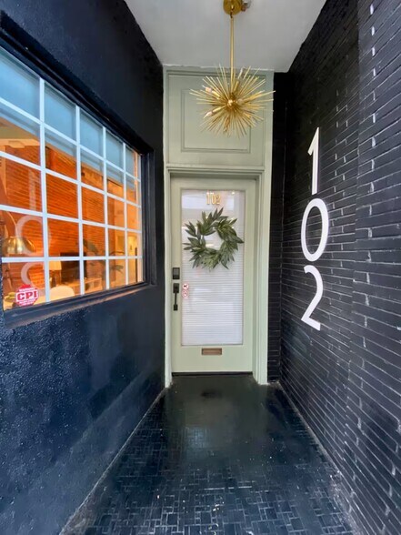 102 W North St, Greenville, SC à vendre - Photo du bâtiment - Image 2 de 17