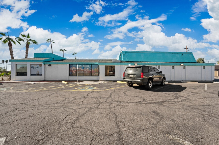 5828 W Indian School Rd, Phoenix, AZ for sale - Building Photo - Image 3 of 50