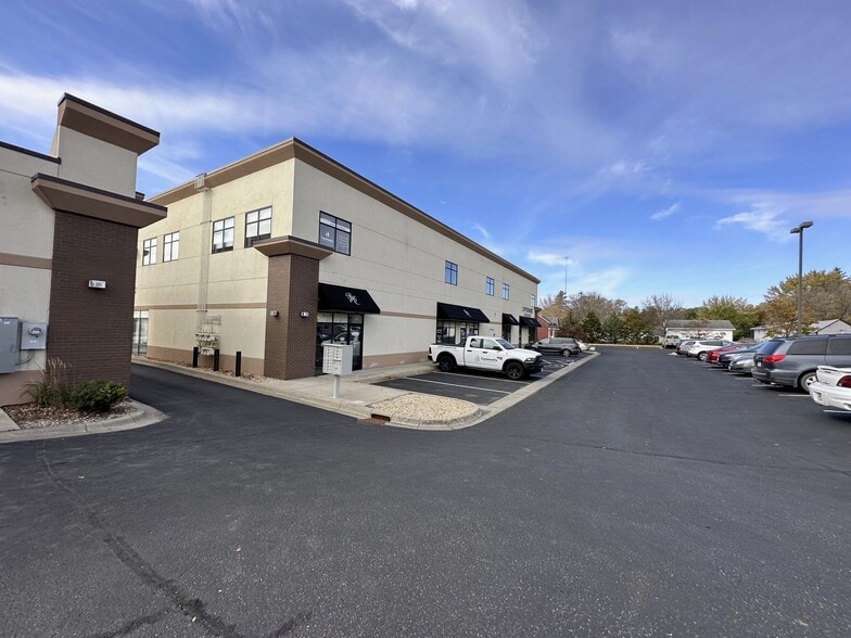 208 2nd Ave N, Sauk Rapids, MN for lease - Building Photo - Image 3 of 3