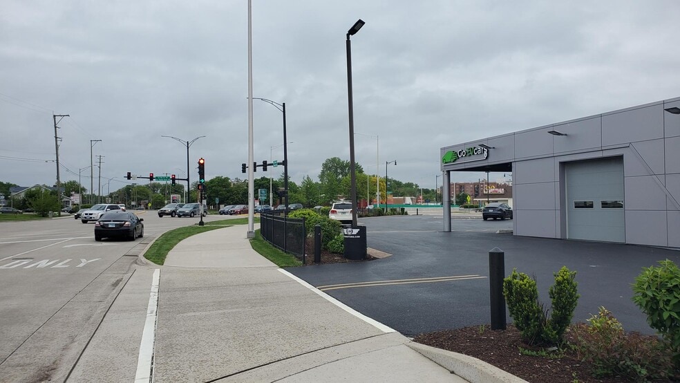 1529 Rand Rd, Des Plaines, IL for sale - Building Photo - Image 2 of 28
