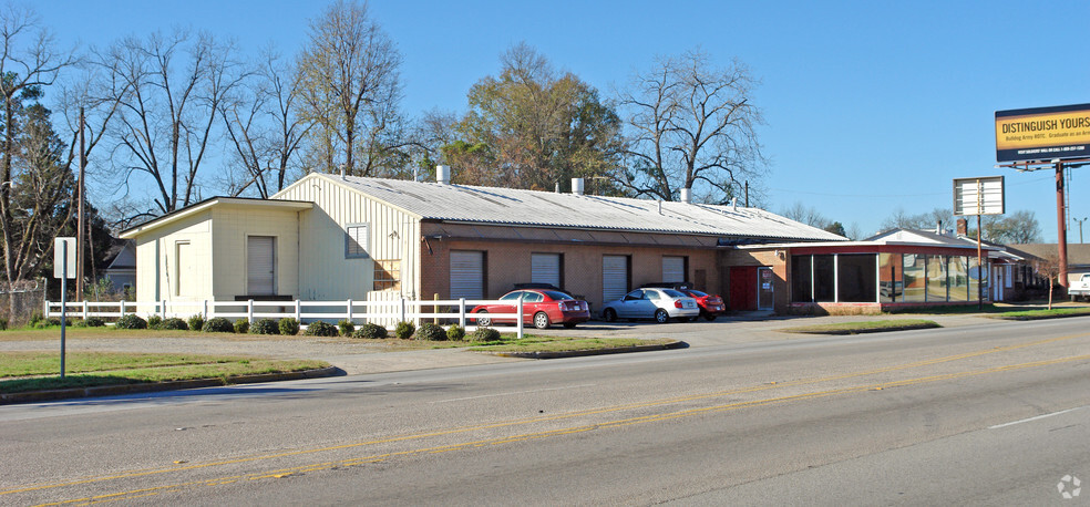 633 John C Calhoun Dr, Orangeburg, SC à vendre - Photo principale - Image 1 de 1