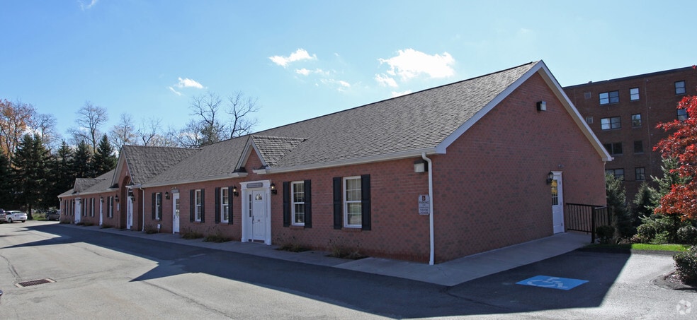 3875 Franklintowne Pl, Murrysville, PA for lease - Building Photo - Image 2 of 3