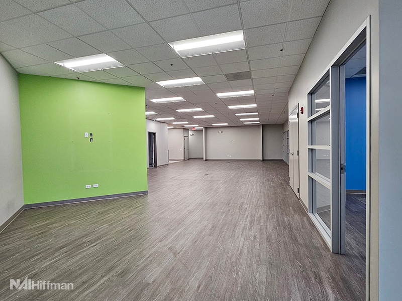 777 Oakmont Ln, Westmont, IL à louer Photo intérieure- Image 1 de 8