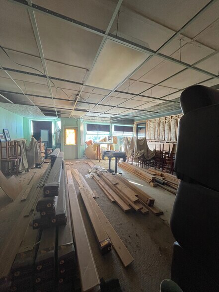 15 Fourth St, Mc Gill, NV à vendre - Photo intérieure - Image 3 de 7