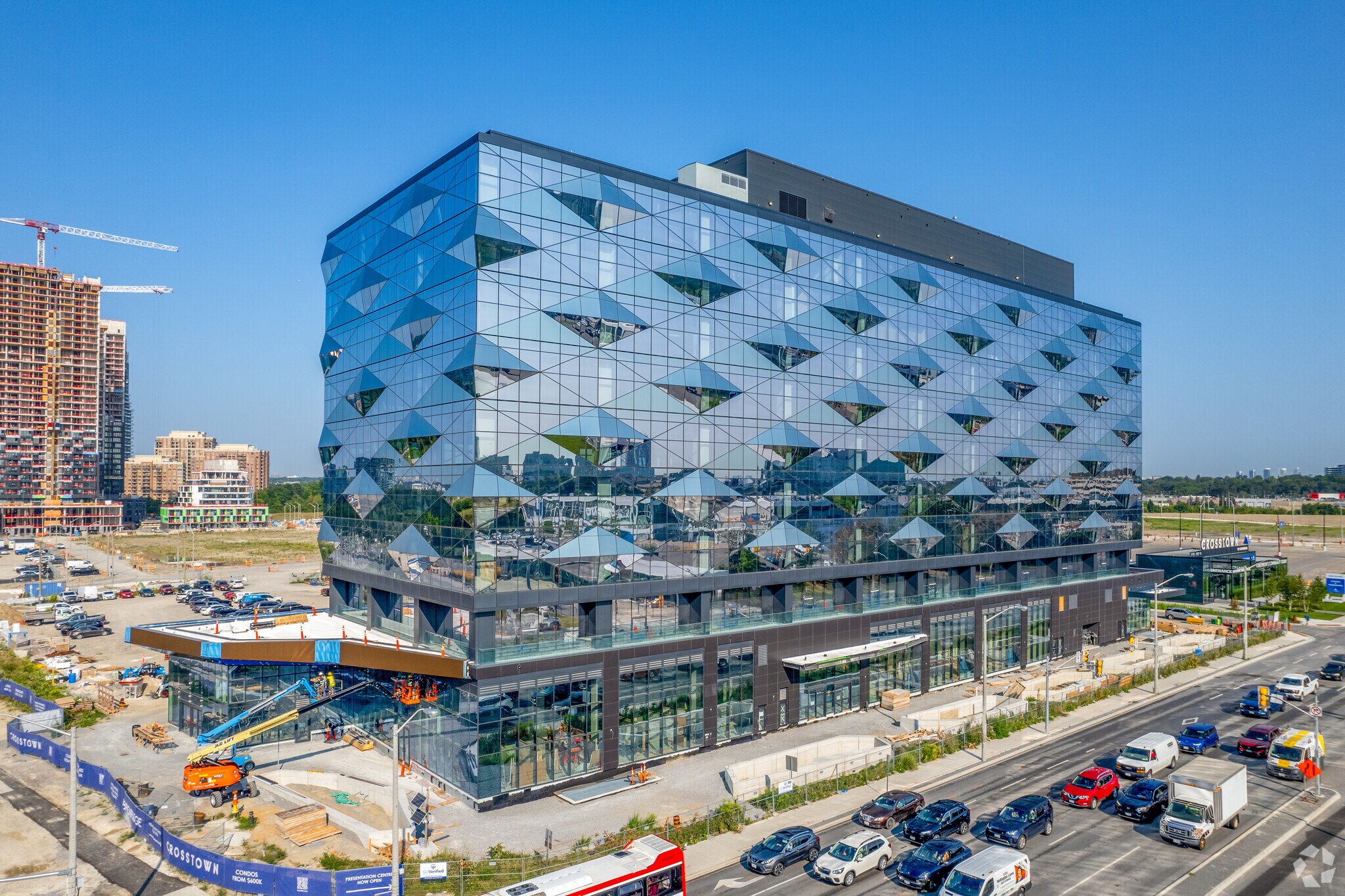 1176 Eglinton Av E, Toronto, ON for lease Primary Photo- Image 1 of 5