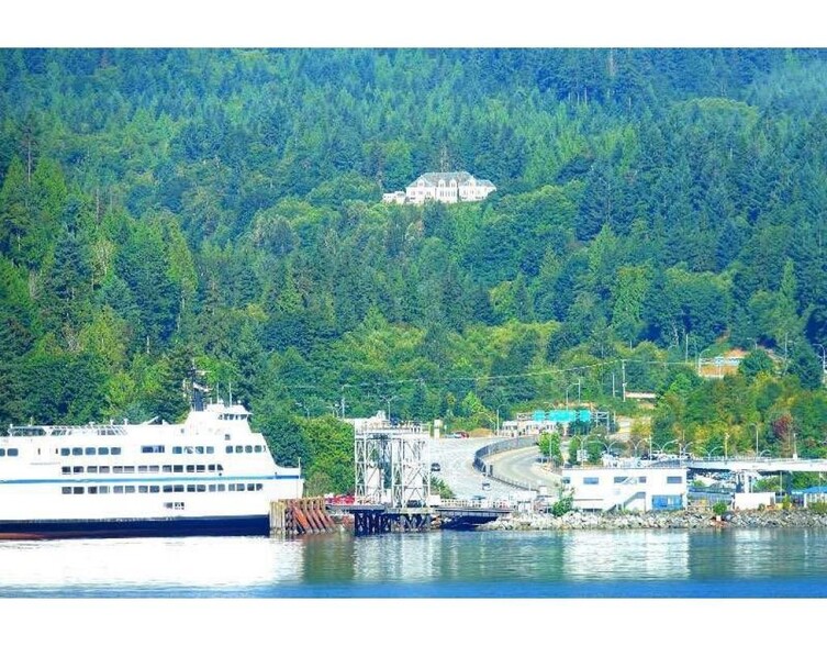 Port Mellon Hwy, Gibsons, BC for sale - Primary Photo - Image 1 of 1