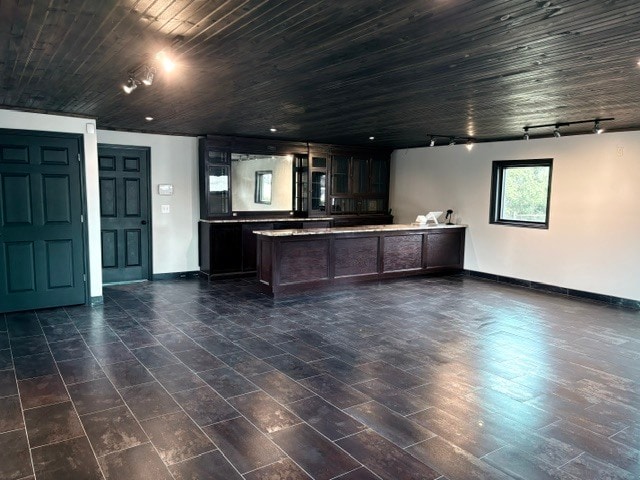 96 E Doughton St, Sparta, NC à vendre - Photo intérieure - Image 3 de 6