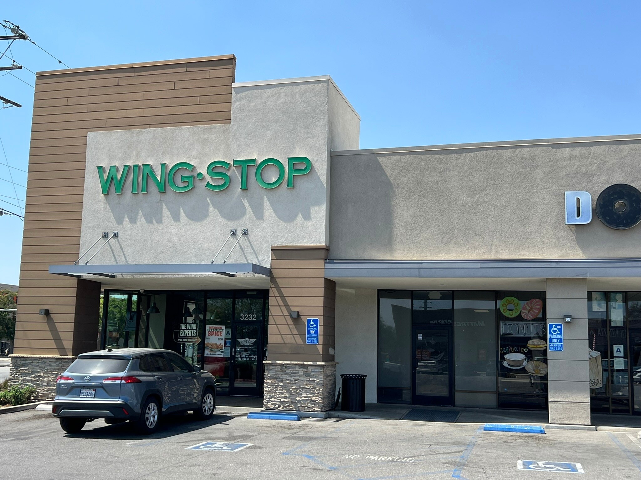 3246 W Florida Ave, Hemet, CA for lease Building Photo- Image 1 of 2