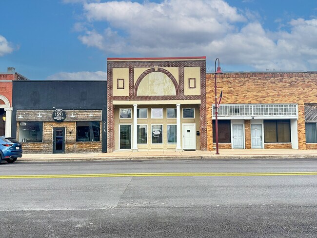 More details for 220 E Main St, Gentry, AR - Retail for Lease