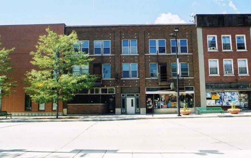 231-233 N Broadway, Green Bay, WI for sale - Building Photo - Image 1 of 4