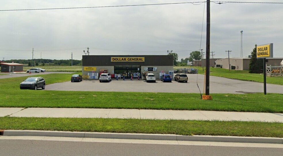 704 E Albion St, Avilla, IN for sale - Primary Photo - Image 1 of 1