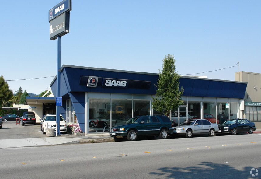 811-825 N San Mateo Dr, San Mateo, CA à louer - Photo du bâtiment - Image 3 de 3