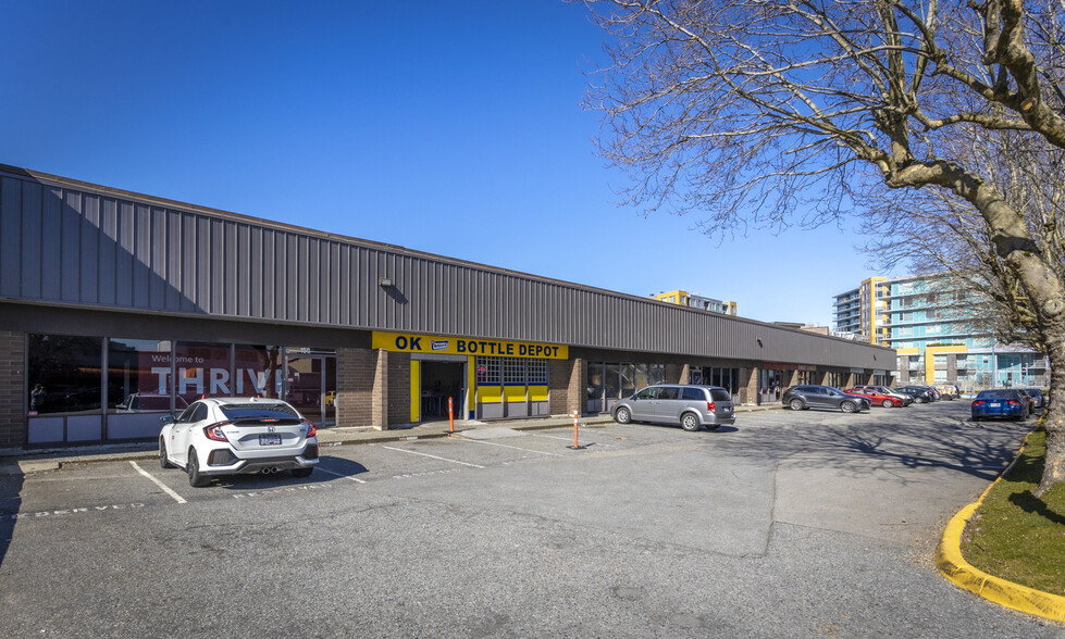 5751 Cedarbridge Way, Richmond, BC for lease - Primary Photo - Image 1 of 1