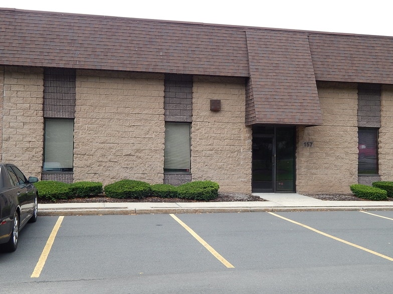 153-163 Rt-303, Valley Cottage, NY for lease - Building Photo - Image 2 of 5