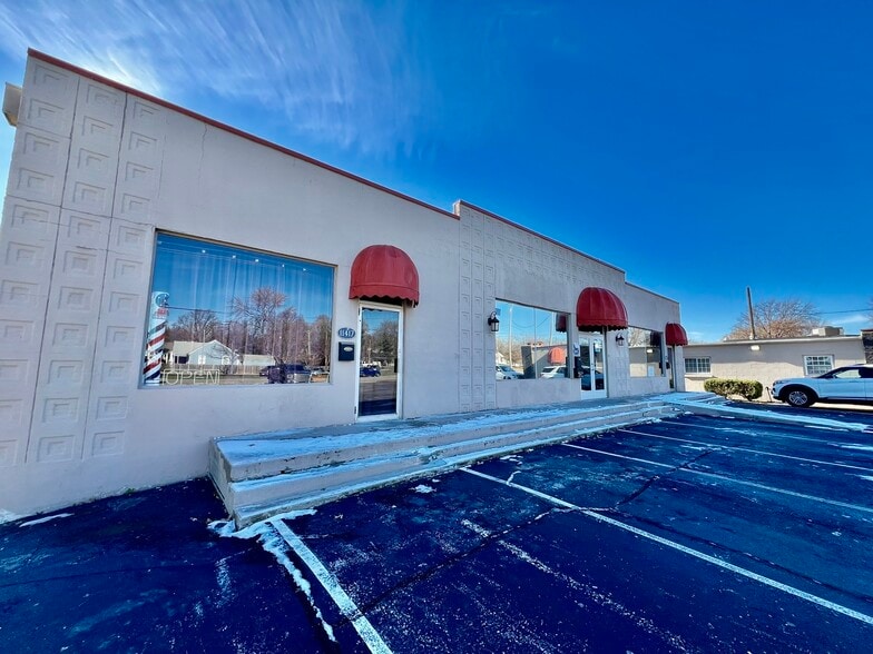 11413 E 23rd St S, Independence, MO à vendre - Photo du bâtiment - Image 3 de 21