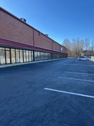 Plus de détails pour 441 Piney Forest Rd, Danville, VA - Bureau à louer