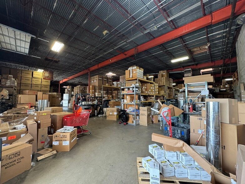 2000 E Roosevelt Rd, Little Rock, AR for lease - Interior Photo - Image 3 of 9