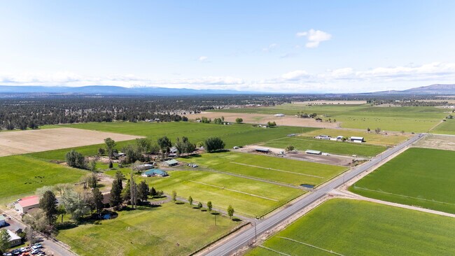 Plus de détails pour 9101 NW 31st St, Terrebonne, OR - Spécialité à vendre