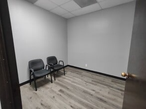 1800 Teague Dr, Sherman, TX for lease Interior Photo- Image 2 of 7