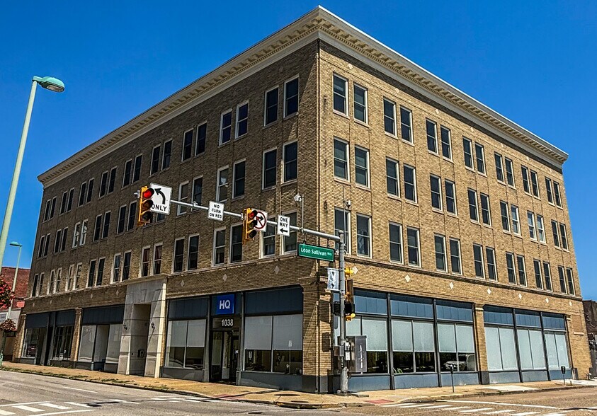 1030 Quarrier St, Charleston, WV à louer - Photo du bâtiment - Image 1 de 18