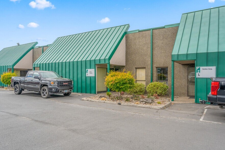 15635-15850 SE 114th Ave, Clackamas, OR à louer - Photo du bâtiment - Image 2 de 10