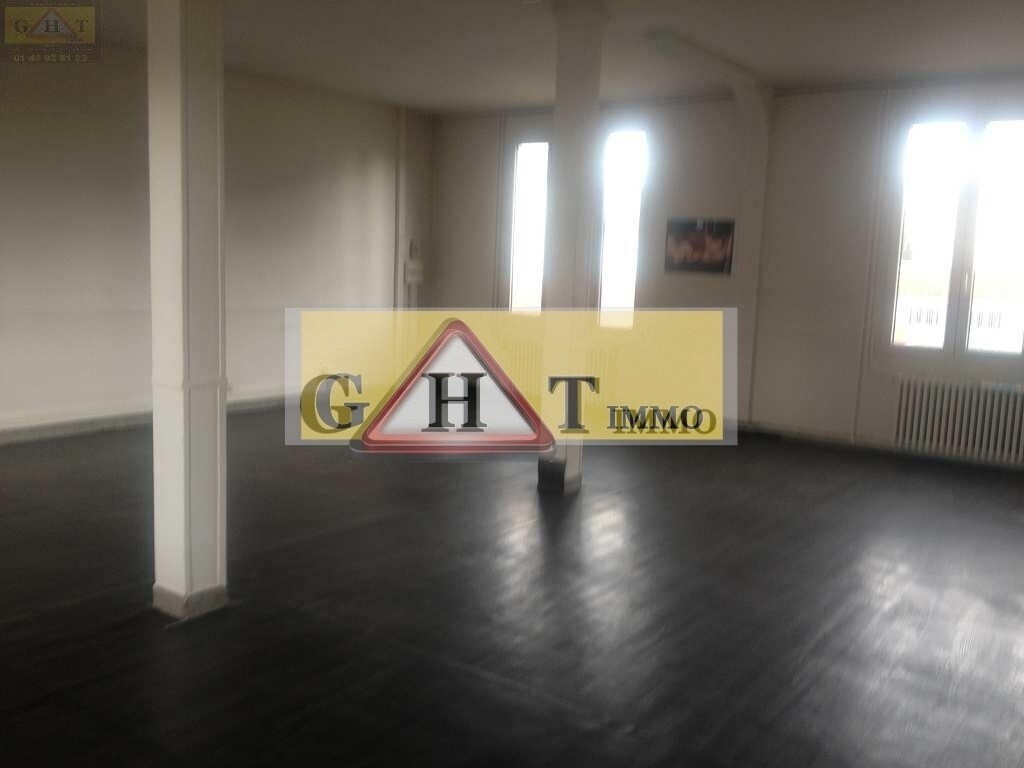 Office in Champigny-sur-Marne for lease Interior Photo- Image 1 of 13
