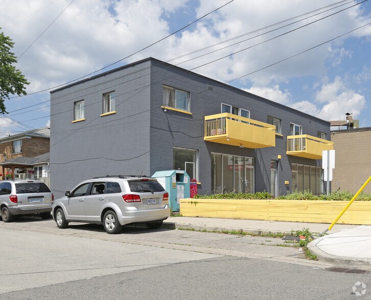 420 Horner Ave, Toronto, ON à vendre - Photo principale - Image 1 de 1