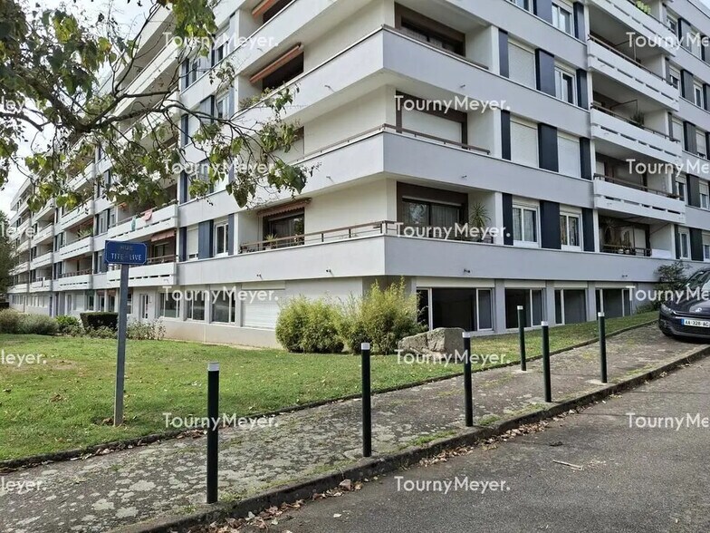 Bureau dans Nantes à vendre - Photo du bâtiment - Image 2 de 6