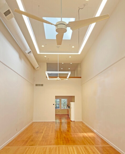 3350-3362 Adeline St, Berkeley, CA for lease - Interior Photo - Image 3 of 13