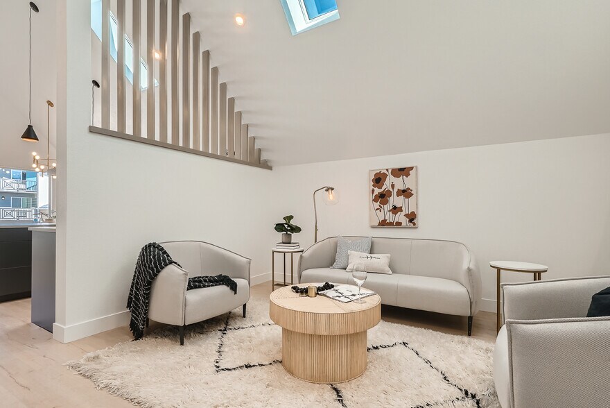 1101 S Dahlia St, Denver, CO à vendre - Photo intérieure - Image 2 de 13