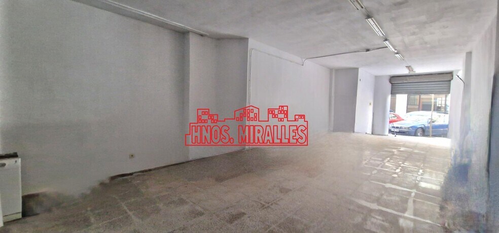Retail in Elche, Alicante for sale - Interior Photo - Image 2 of 6