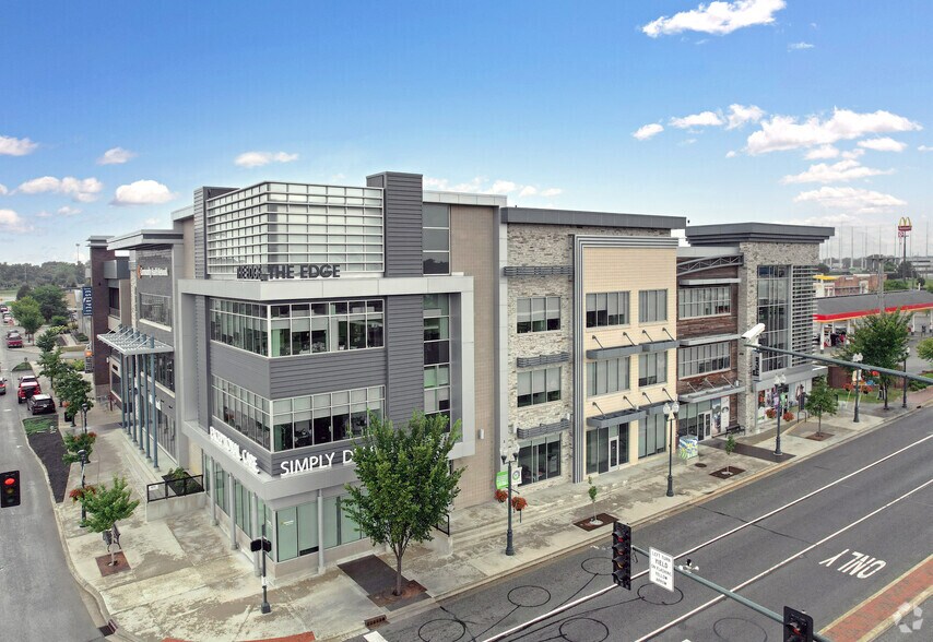 8890 E 116th St, Fishers, IN à louer - Photo principale - Image 2 de 11