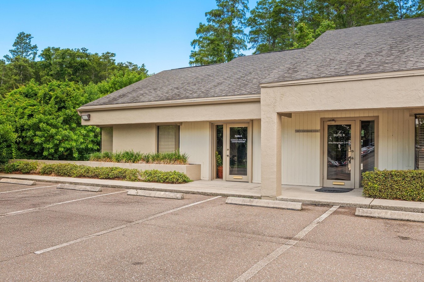 2424 Enterprise Rd, Clearwater, FL 33763 - Unité A - - Photo intérieure - Image 1 of 17