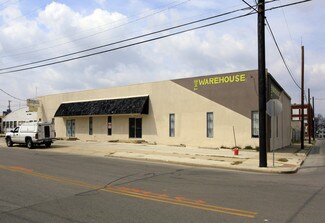 Plus de détails pour 923-927 N Alamo St, San Antonio, TX - Local d'activités à louer