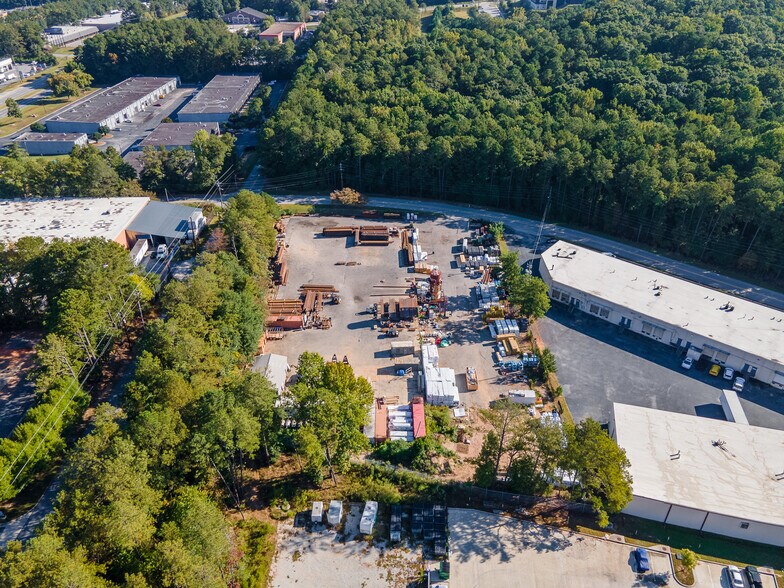 20 Selig Drive, Atlanta, GA à louer - Photo du bâtiment - Image 2 de 10
