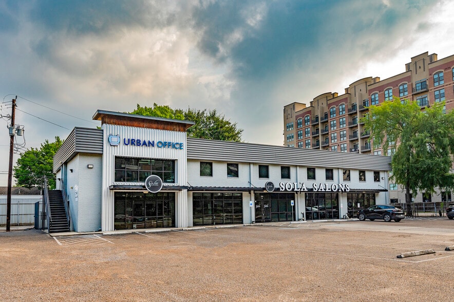 535 W 20th St, Houston, TX for lease - Building Photo - Image 1 of 7