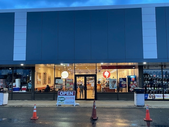 321 State Route 440, Jersey City, NJ for lease Interior Photo- Image 1 of 3