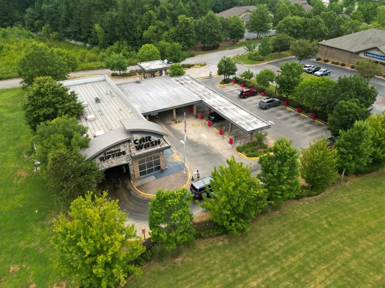 12 Baynard Dr, Newnan, GA for sale - Building Photo - Image 3 of 6