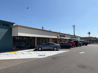 Plus de détails pour 1701-1725 W Chapman Ave, Orange, CA - Commerce de détail à louer