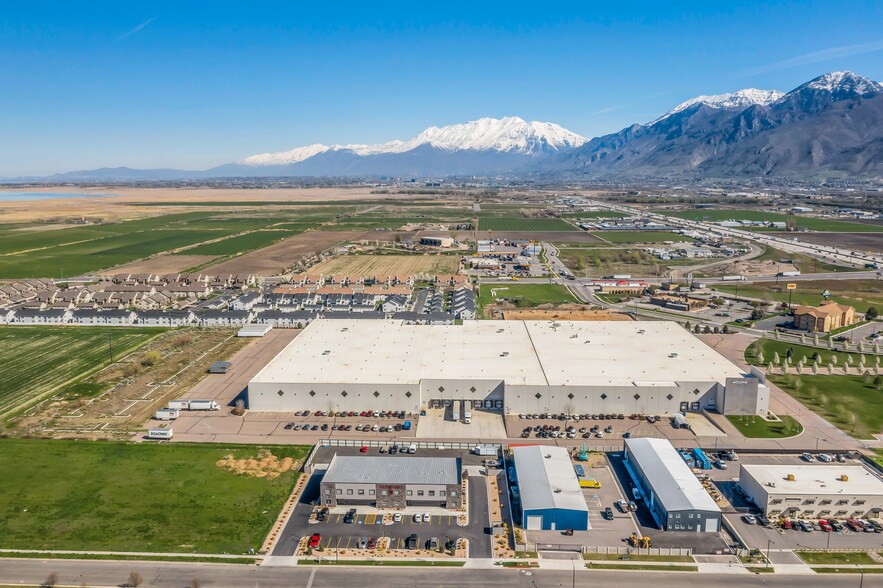 530 S 2000 W, Springville, UT à louer - Photo du bâtiment - Image 3 de 8