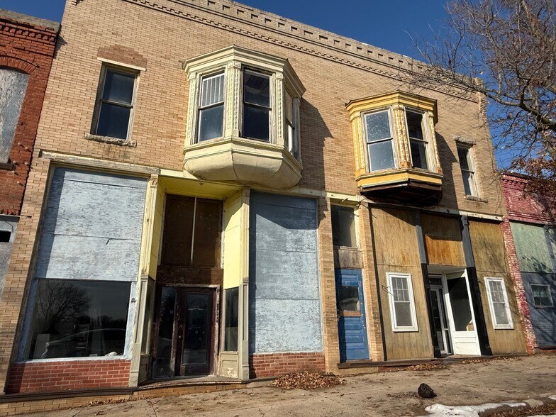 206 S Main St, Stella, NE à vendre - Photo du bâtiment - Image 1 de 11