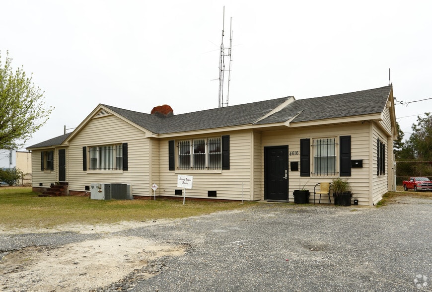 4616-4620 Murchison Rd, Fayetteville, NC à vendre - Photo principale - Image 1 de 3