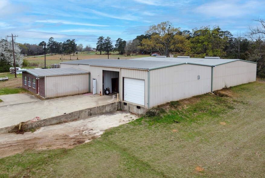 10991 TX-135, Troup, TX for sale - Primary Photo - Image 1 of 28