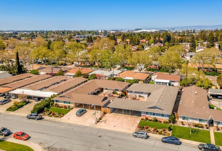 2185-2205 Royal Dr, Santa Clara, CA for sale - Building Photo - Image 2 of 16