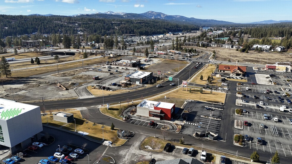 1423 W Appleway Ave, Coeur d'Alene, ID for lease - Building Photo - Image 3 of 11