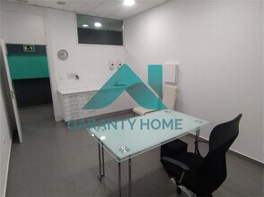 Office in Cáceres, Cáceres for lease Interior Photo- Image 2 of 6